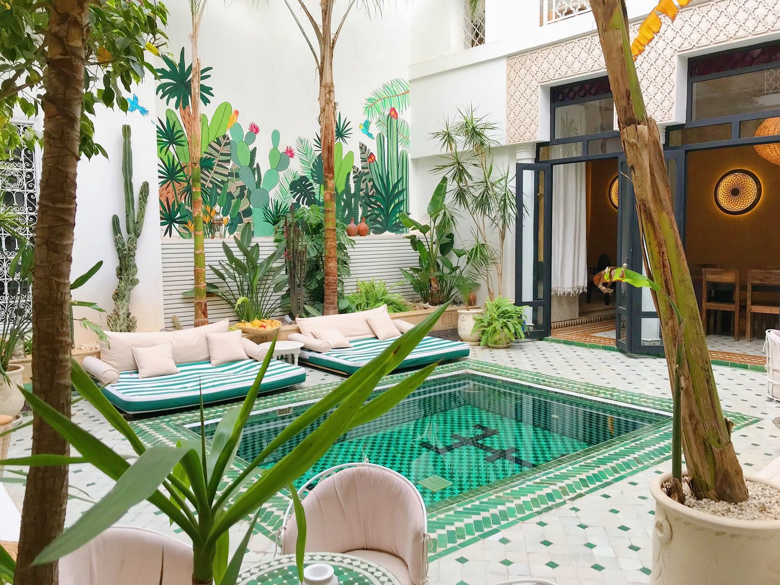 riad-yasmine Beautiful Budget Riads in Marrakech with Swimming Pools<br />