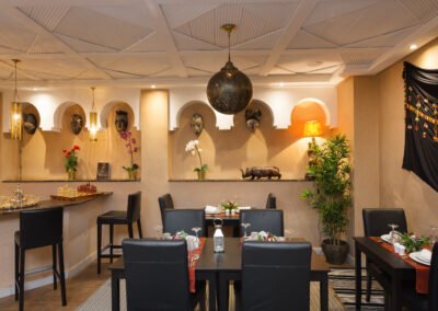 Poolside Dining at Bistro Africa