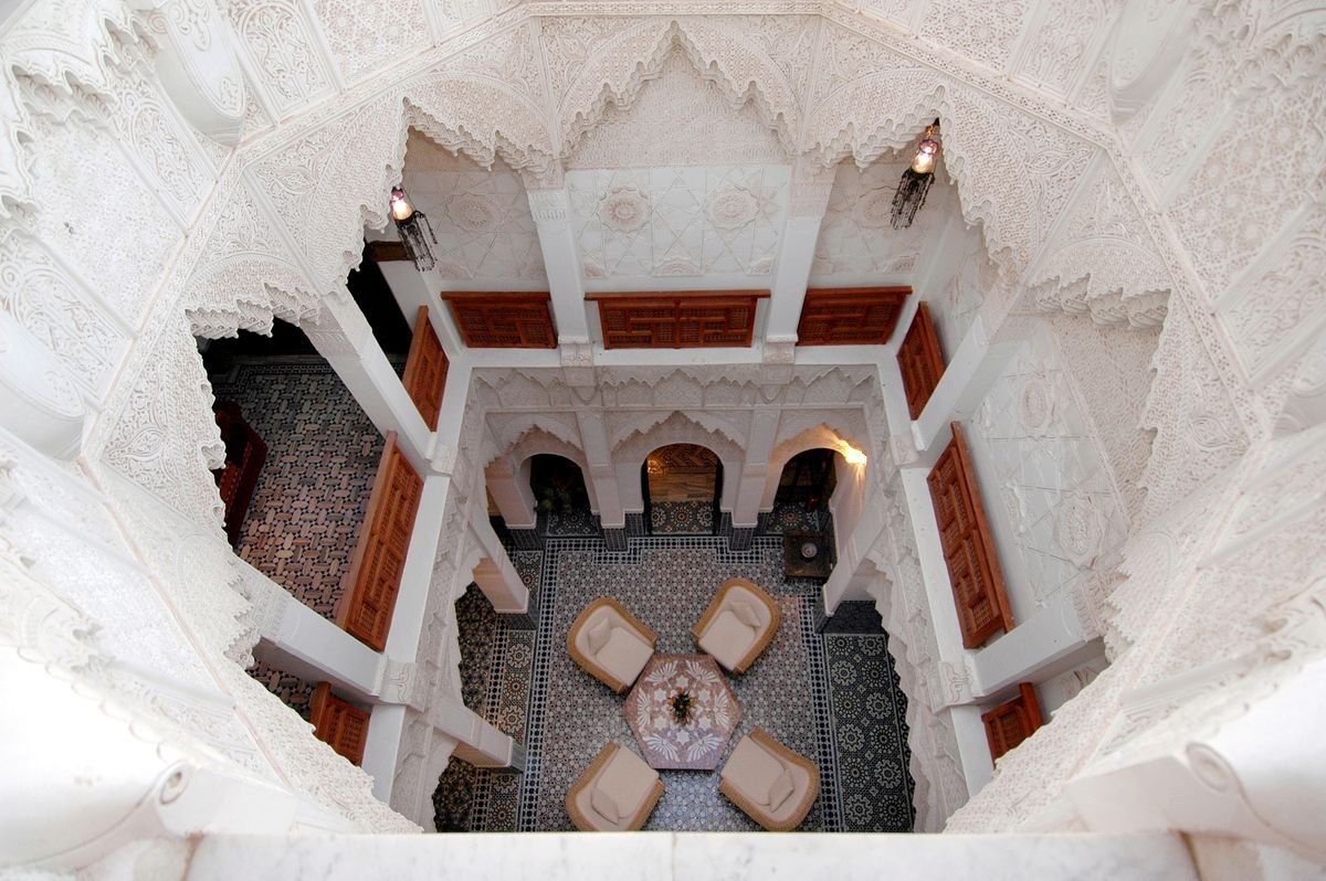 Quiet riads in Marrakech for couples: a hidden courtyard retreat