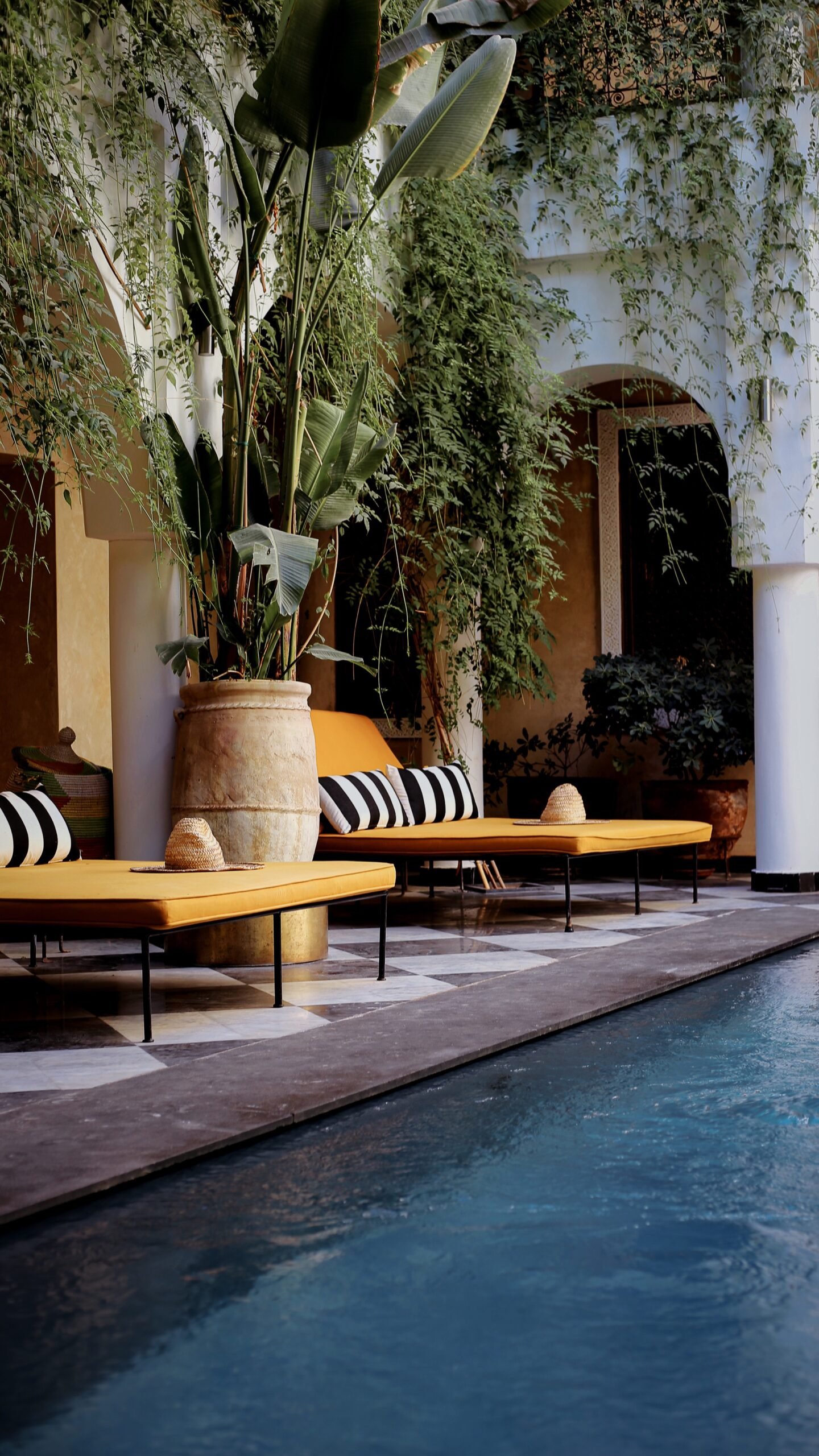 Riad Sakkan gallery